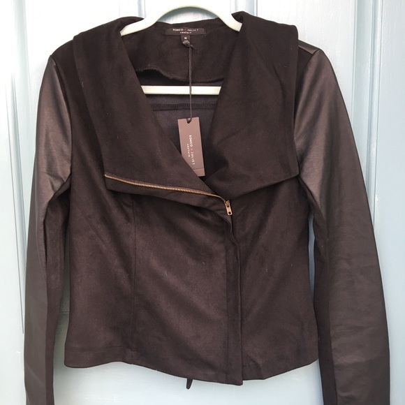 SOLD Trendy Short Moto Bike Jacket - Picture 3 of 7